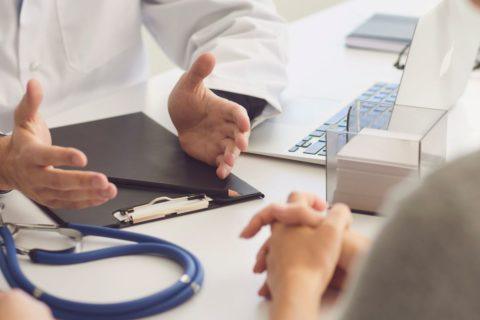 Consultation en oncologie à Renens au CMGR.